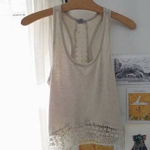 Urban Outfitters - beige crochet hem tank top